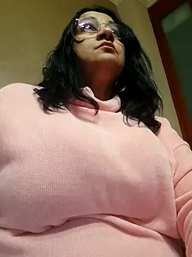 paulinaDiaz1 online show from 28, 3, 2026