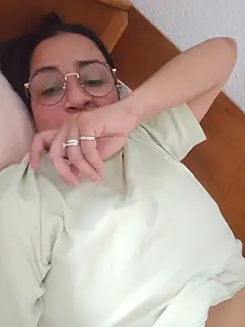 paulinaDiaz1 online show from 18, 6, 2026