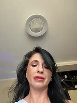 Snapshot of MichelleCara chatting on 15, 7, 2026 MichelleCara online show from 15, 7, 2026