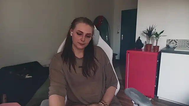 ce leste   online show from 7, 3, 2026