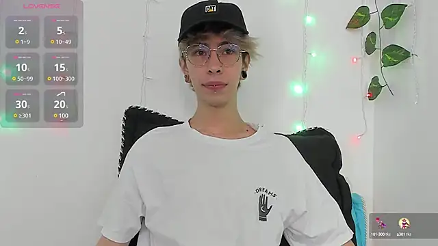  Jakke online show from 2, 1, 2025