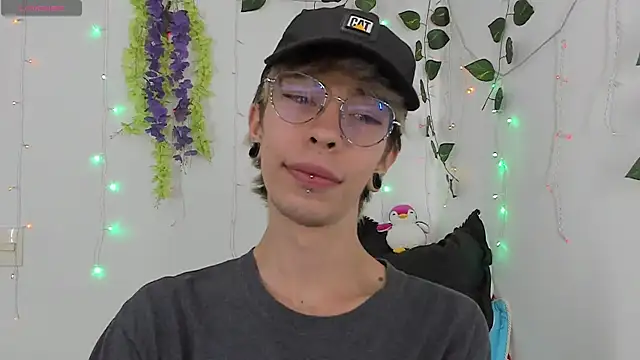  Jakke online show from 9, 1, 2025