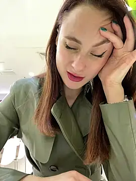 Dina Tease online show from 6, 1, 2025