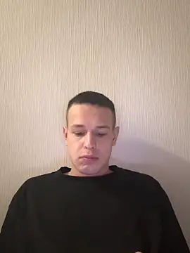 pretty roman online show from 22, 4, 2026