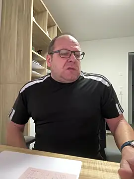 coupleLatinaLovers online show from 3, 2, 2026