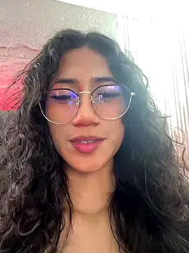 Snapshot of KaitlynLoveCam chatting on 26, 11, 2025 KaitlynLoveCam online show from 26, 11, 2025