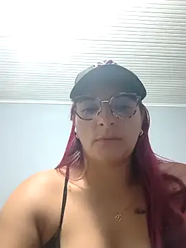 SHARAONELOVE online show from 4, 2, 2026