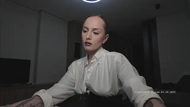 vinylstore online show from 3, 10, 2025