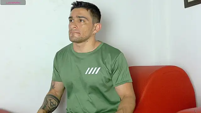 Sexy Alejandro  online show from 7, 1, 2026