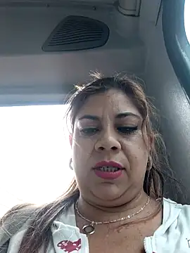 Laura-Hernandez online show from 26, 6, 2026
