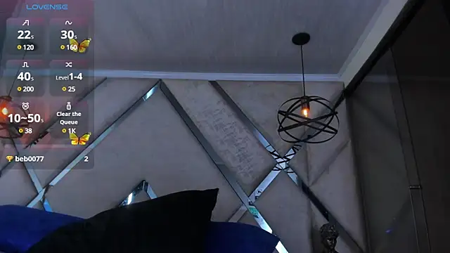 Snapshot of Leah_Evans3 chatting on 6, 2, 2025 Leah Evans3 online show from 6, 2, 2025