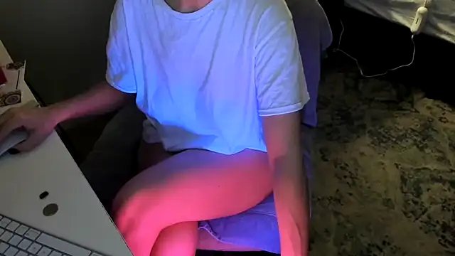 bigb00tyjudyyX online show from 30, 3, 2026