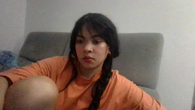 Kiri Cutee online show from 11, 12, 2024