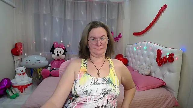 HolyMilfa online show from 12, 2, 2025