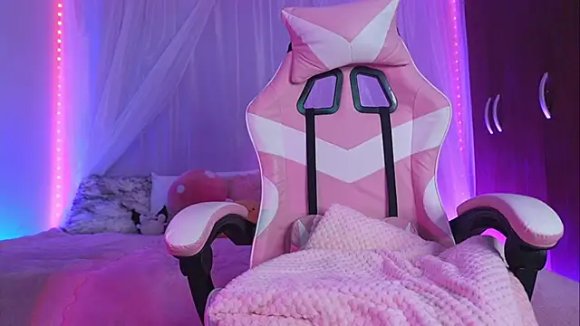 Lilou albrecht online show from 25, 3, 2026