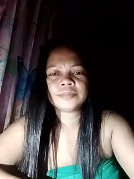 Snapshot of 880HOT chatting on 14, 6, 2026 880HOT online show from 14, 6, 2026