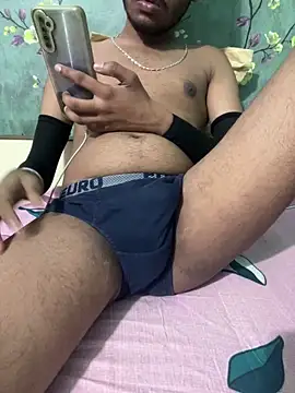 Snapshot of coco_boy12 chatting on 13, 2, 2026 coco boy12 online show from 13, 2, 2026