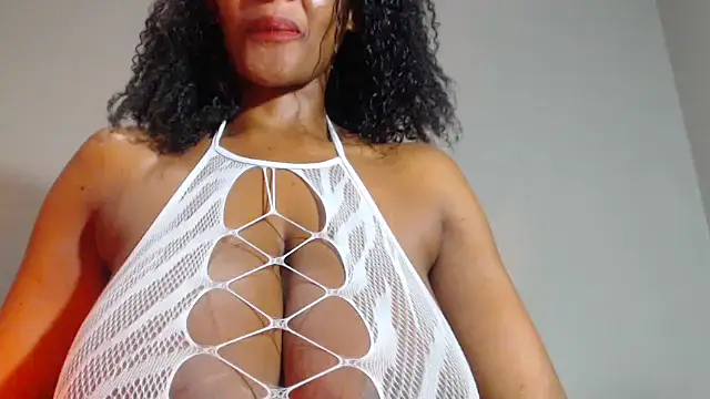 Silkytitss online show from 18, 4, 2026