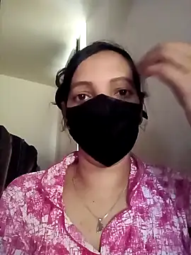 Snapshot of Sahana_Telugu_Girl chatting on 18, 12, 2024 Sahana Telugu Girl online show from 18, 12, 2024