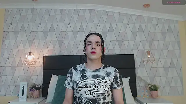 JustinePerry online show from 26, 9, 2025