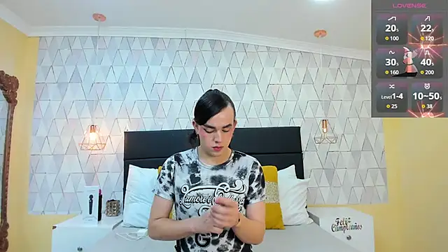 JustinePerry online show from 17, 10, 2025