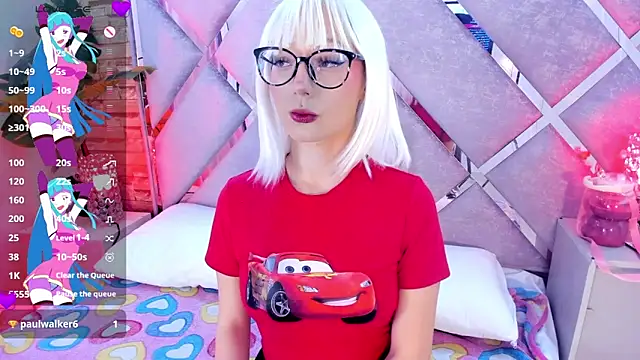 Trixiroy online show from 10, 11, 2025