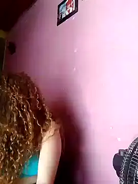 Snapshot of Mia_fooxx_ chatting on 2, 1, 2025 Mia fooxx online show from 2, 1, 2025