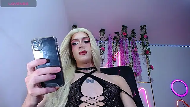 Snapshot of khalany_hadid chatting on 8, 11, 2025 khalany hadid online show from 8, 11, 2025