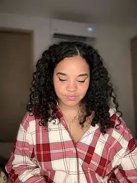 Lucy wilson5 online show from 6, 3, 2025