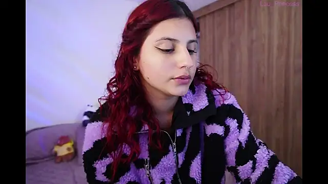 Snapshot of Luu_Princess chatting on 22, 12, 2024 Luu Princess online show from 22, 12, 2024