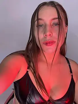 ScarletVelvetX online show from 15, 5, 2026
