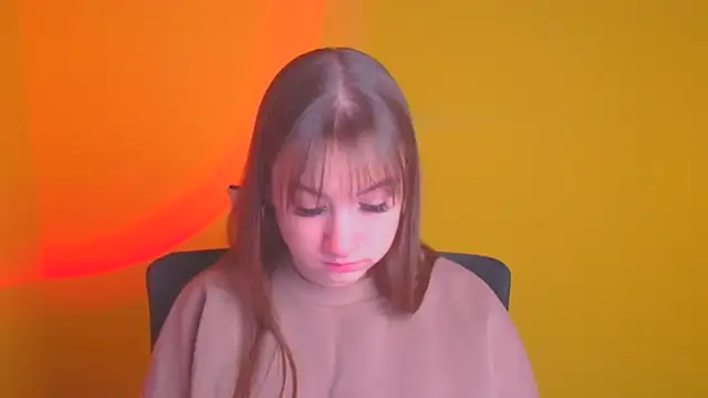 Evelina GG online show from 6, 1, 2025