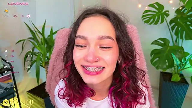 Snapshot of MyLou_ chatting on 8, 12, 2024 MyLou online show from 8, 12, 2024