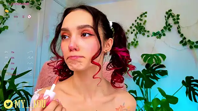 Snapshot of MyLou_ chatting on 10, 12, 2024 MyLou online show from 10, 12, 2024