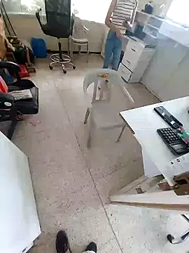 Snapshot of Hlanduro chatting on 19, 3, 2025 Hlanduro online show from 19, 3, 2025