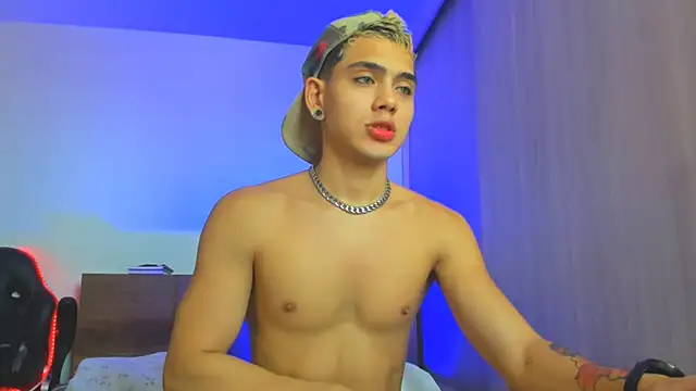 Stevenn 77 online show from 7, 12, 2024