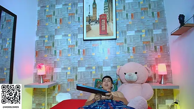 aaron antonella mds online show from 6, 11, 2025