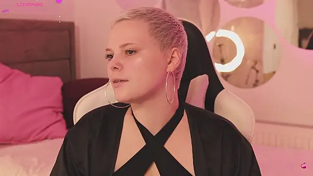 LikaBerry1 online show from 19, 2, 2026