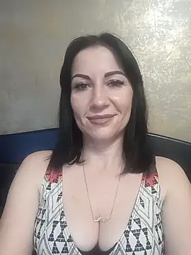 Snapshot of FireLily332 chatting on 30, 1, 2025 FireLily332 online show from 30, 1, 2025