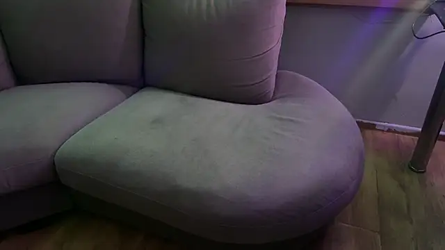 MiliExteraaa online show from 4, 3, 2025