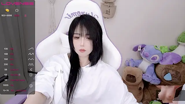 Vaness-a online show from 2, 2, 2025