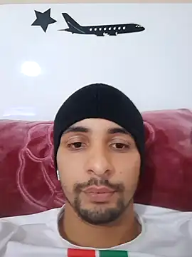 Snapshot of Hazembahloul chatting on 17, 11, 2025 Hazembahloul online show from 17, 11, 2025