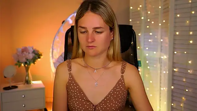 DeboraLarson online show from 1, 6, 2026