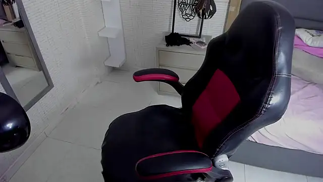 Snapshot of MARAYLOUS chatting on 31, 1, 2025 MARAYLOUS online show from 31, 1, 2025