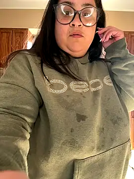 Snapshot of tillymarie34 chatting on 21, 10, 2025 tillymarie34 online show from 21, 10, 2025