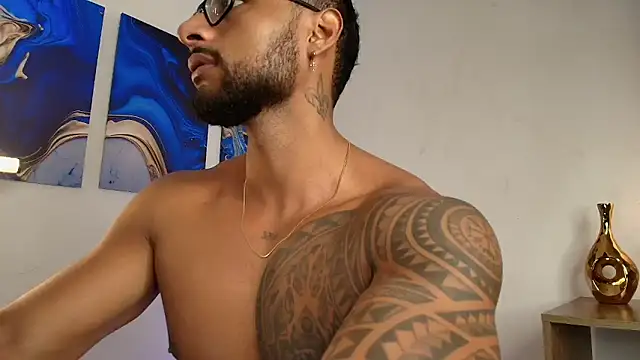 LiamGarcia1 online show from 3, 2, 2026