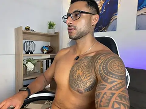 LiamGarcia1 online show from 20, 7, 2026