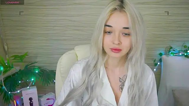 Ashley S online show from 10, 2, 2025