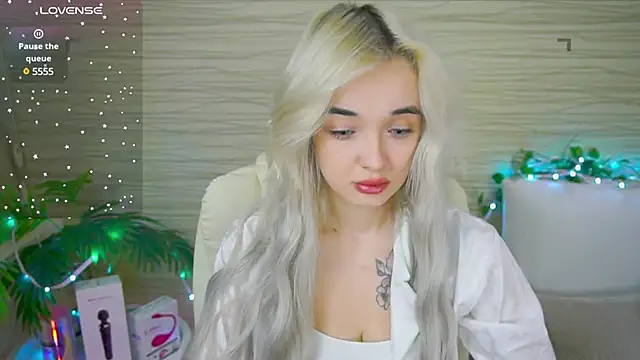 Ashley S online show from 10, 2, 2025