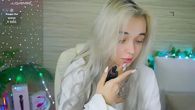 Ashley S online show from 12, 2, 2025